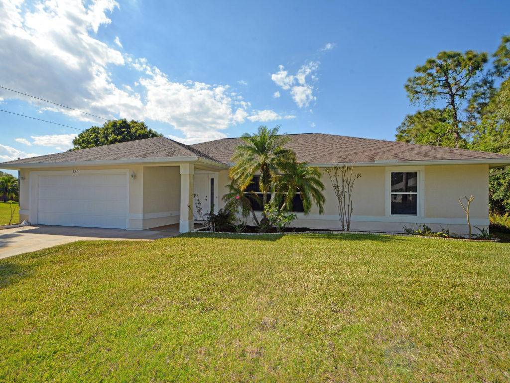 581 Brookedge TER, Sebastian, FL 32958