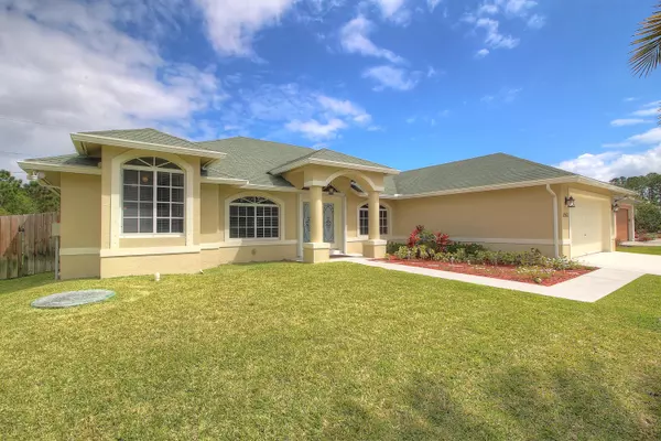 1561 SW Birkey AVE, Port Saint Lucie, FL 34953