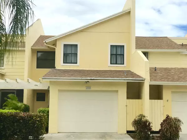 1719 Woodbridge Lakes CIR 1719, West Palm Beach, FL 33406