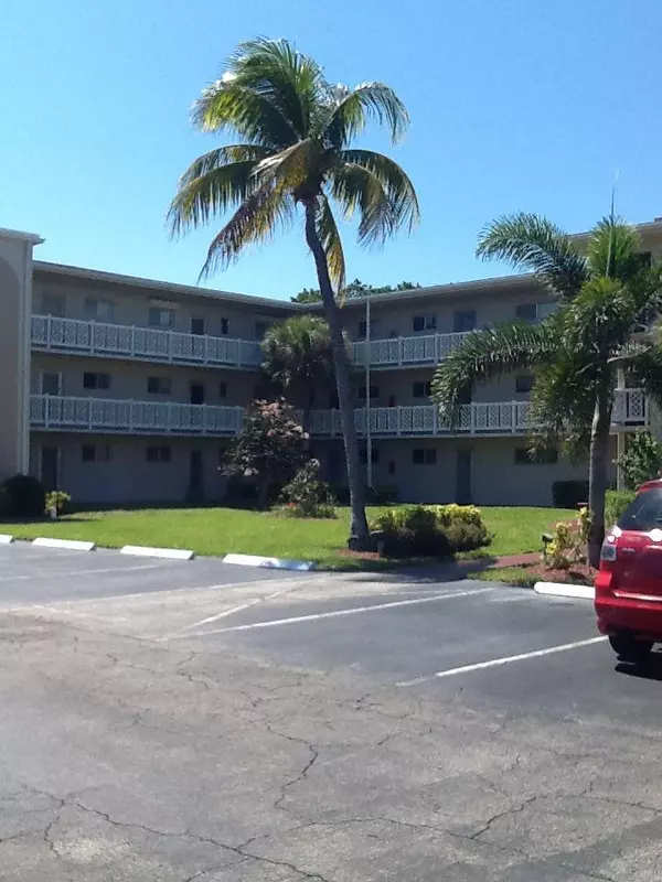 2682 S Garden DR 203, Lake Worth, FL 33461