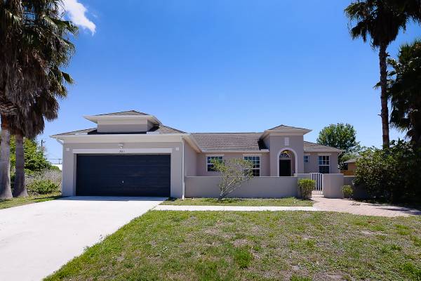 881 SW Bayshore BLVD, Port Saint Lucie, FL 34983