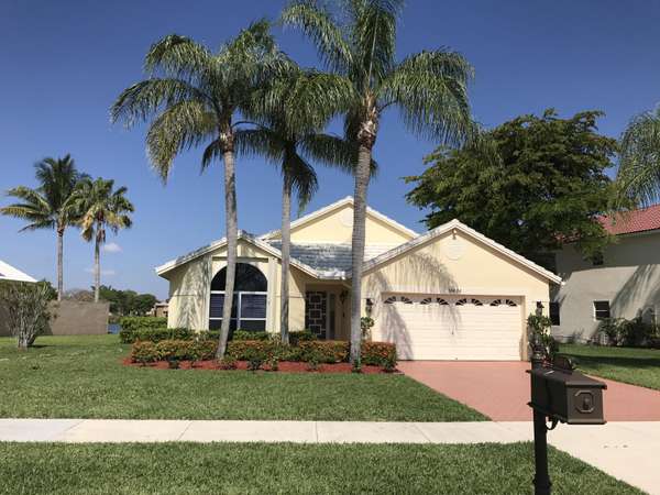 10696 Plainview CIR, Boca Raton, FL 33498