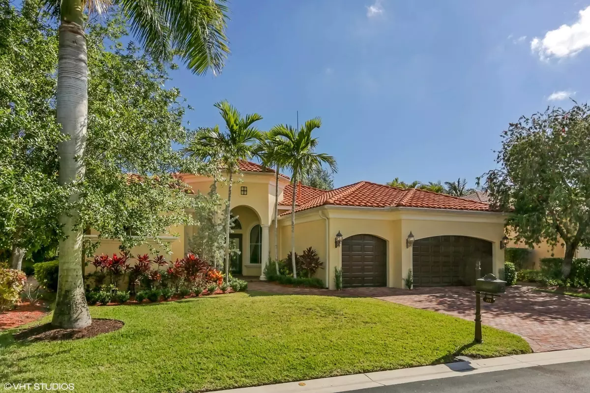 Palm Beach Gardens, FL 33418,111 Vizcaya Estates DR