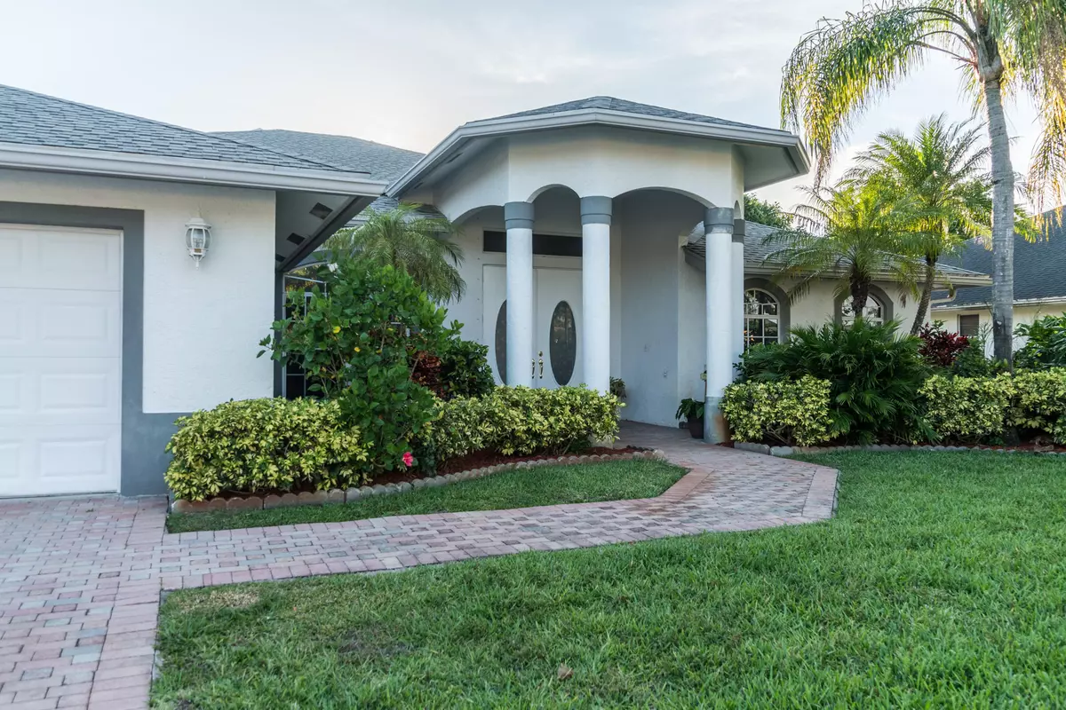 Royal Palm Beach, FL 33411,109 Venetian LN