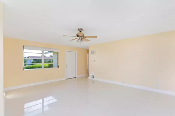 Boca Raton, FL 33486,659 NW 12th TER