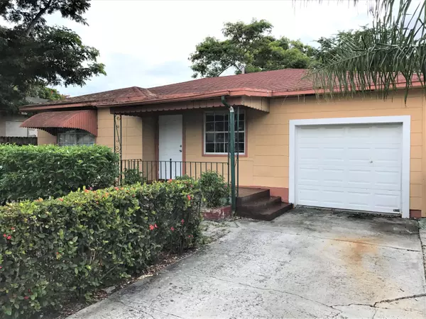 Lake Worth, FL 33460,407 S E ST