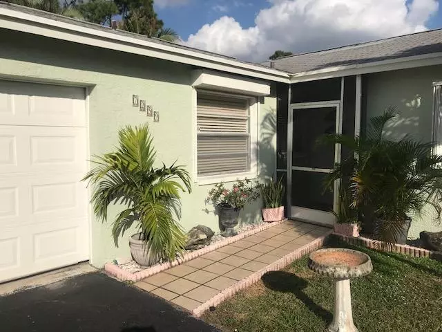 Lake Worth, FL 33467,7259 Pine Manor DR