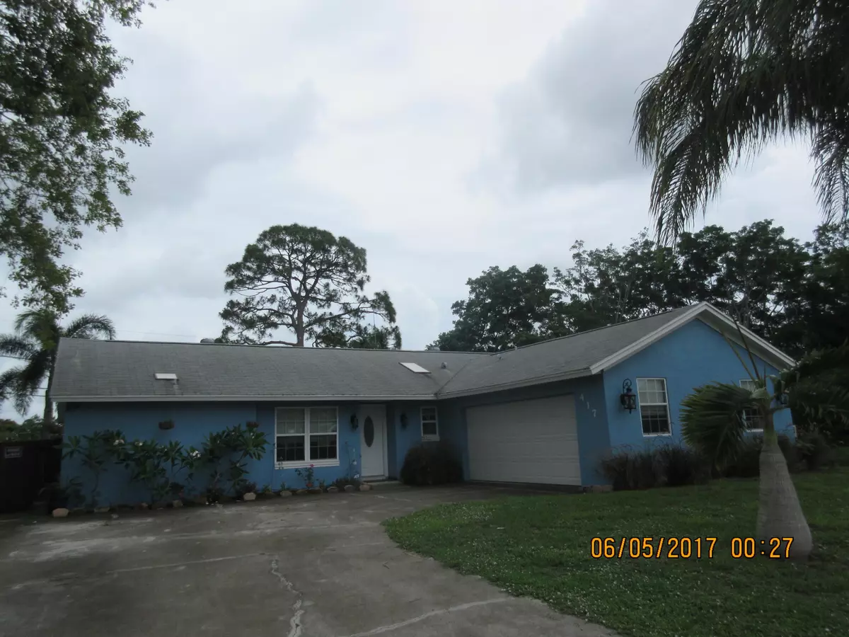 Port Saint Lucie, FL 34983,417 SW Dolores AVE