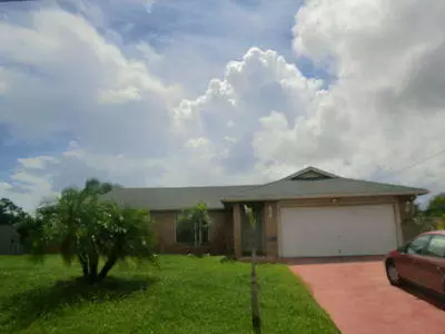 642 SW Sansom LN, Saint Lucie West, FL 34953