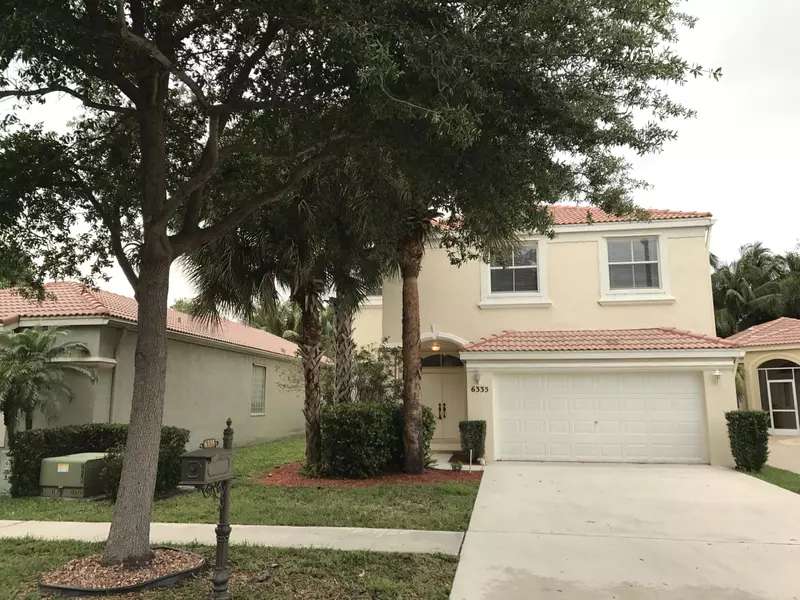 6335 Stonehurst CIR, Lake Worth, FL 33467