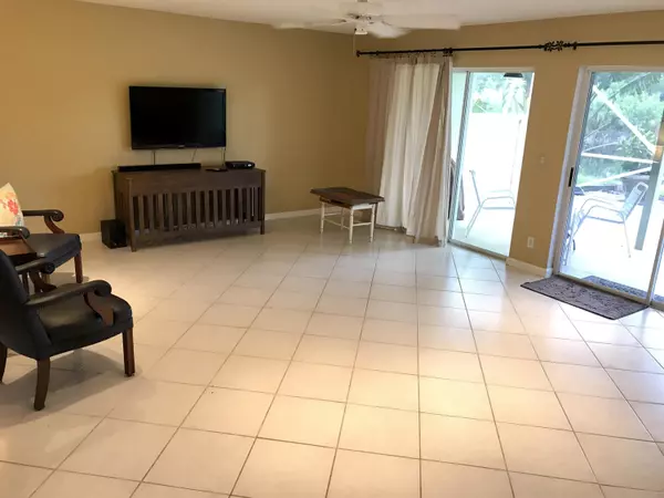 Boca Raton, FL 33498,18086 Clear Brook CIR