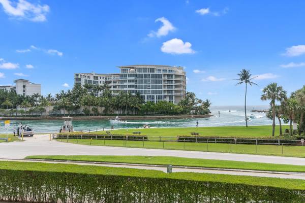 1099 S Ocean BLVD 201, Boca Raton, FL 33432