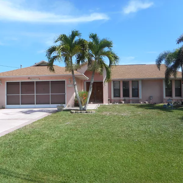 Port Saint Lucie, FL 34952,2738 SE South Blackwell DR 2738