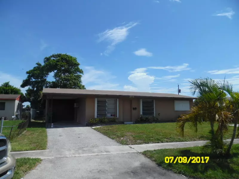 1544 N 24th CT, Riviera Beach, FL 33404