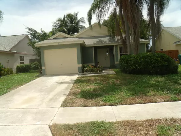 17 Misty Meadow DR, Boynton Beach, FL 33436