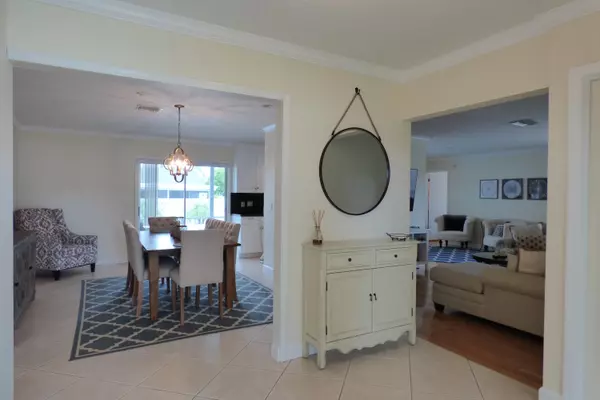 Wellington, FL 33414,1361 Pinetta CIR