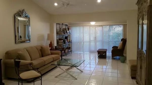 Delray Beach, FL 33446,14339 Emerald Lake DR