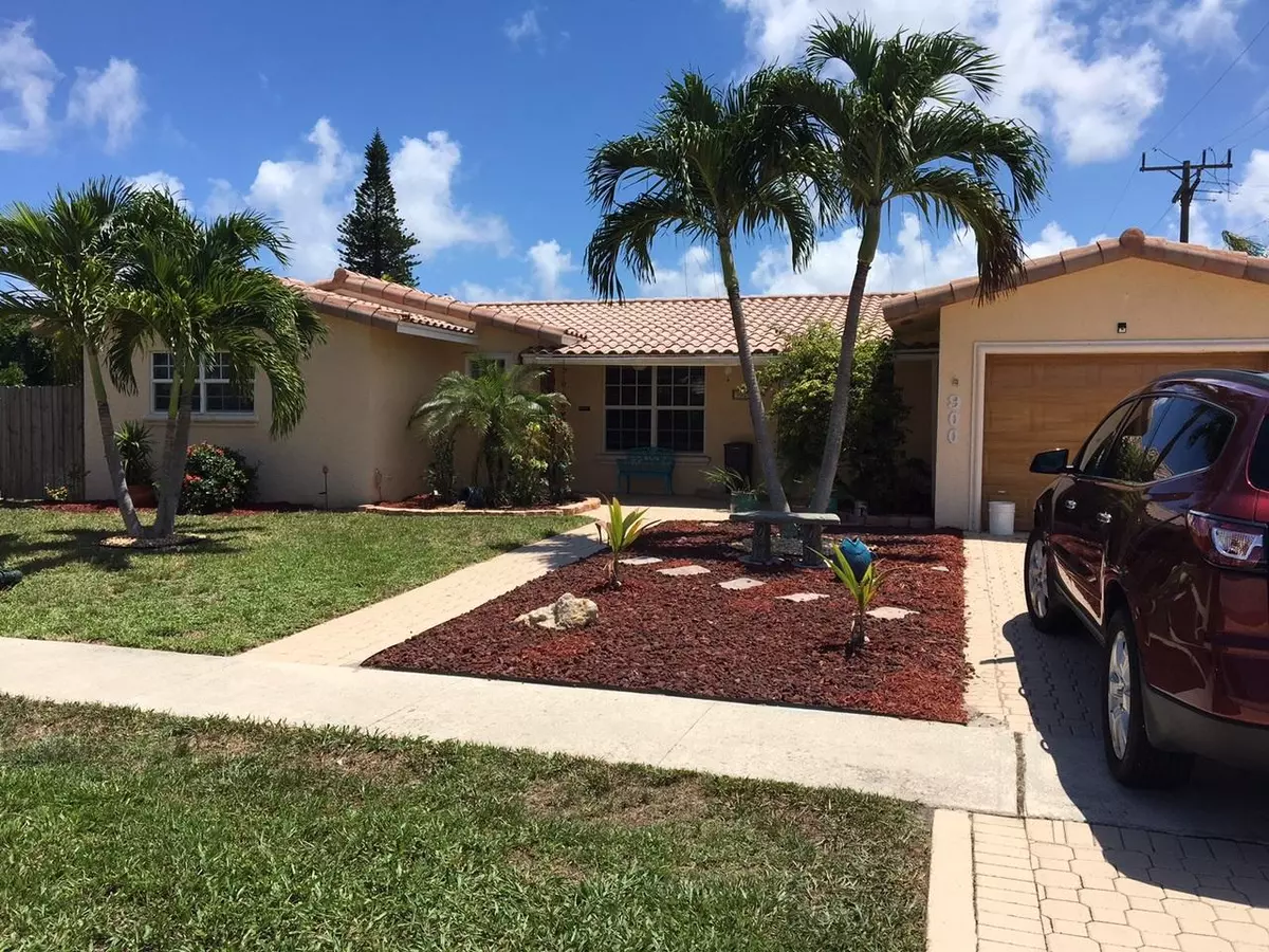 Boca Raton, FL 33486,900 SW 5th ST