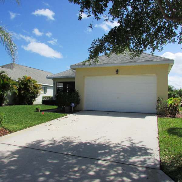 Vero Beach, FL 32966,7880 14th LN