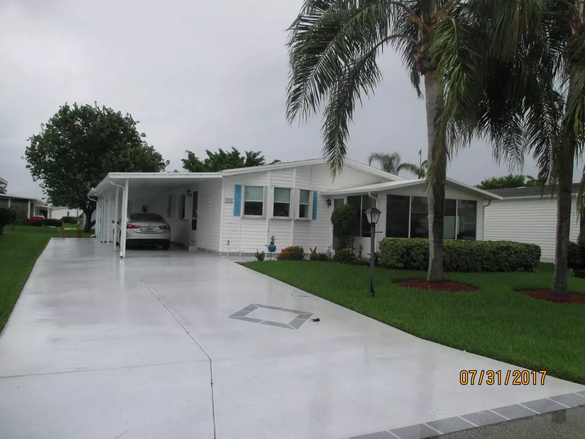 Port Saint Lucie, FL 34952,3716 Pebble Beach LN