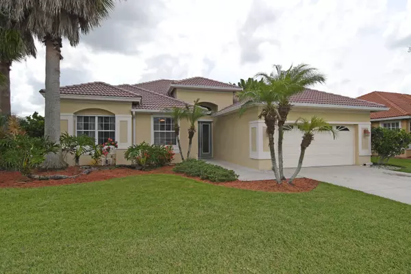 Port Saint Lucie, FL 34986,410 SW Juniper CV