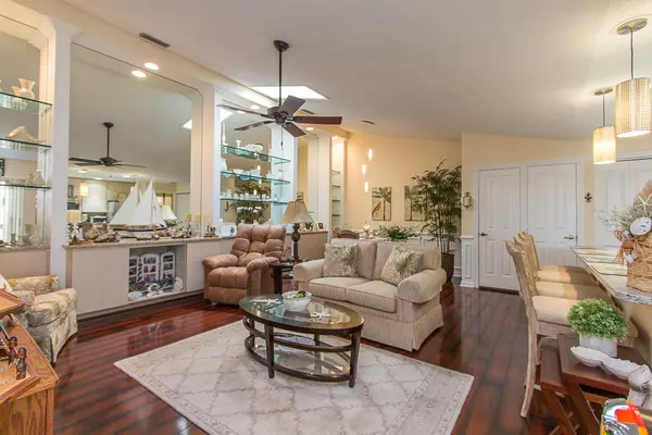 Port Saint Lucie, FL 34986,1253 NW Sun Terrace CIR 8