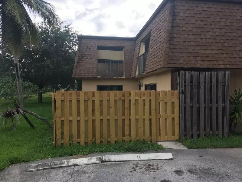 481 Kirk RD A, West Palm Beach, FL 33406