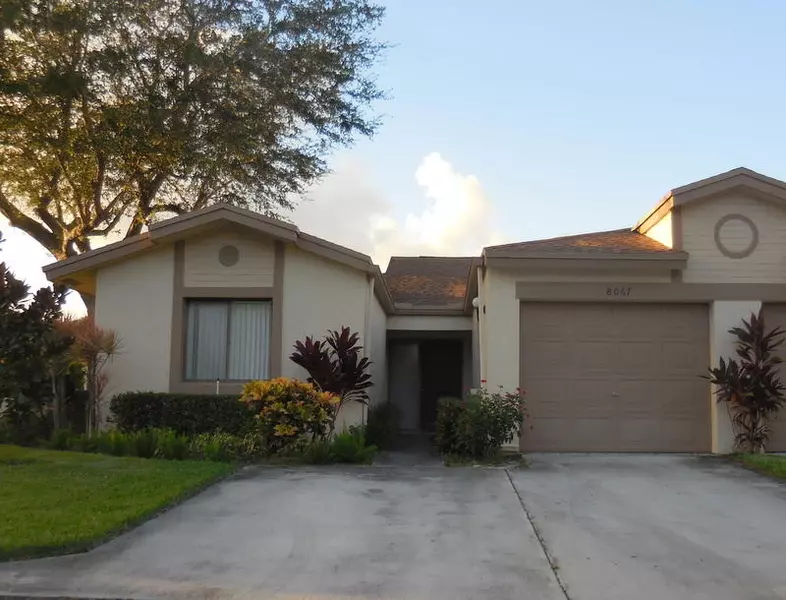 8067 Hiddenview TER, Boca Raton, FL 33496