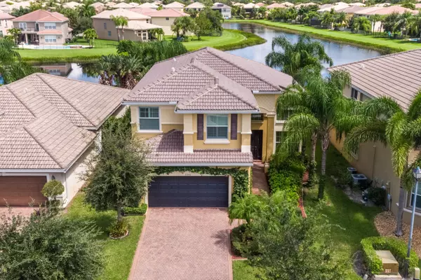 8206 Emerald Winds CIR, Boynton Beach, FL 33473