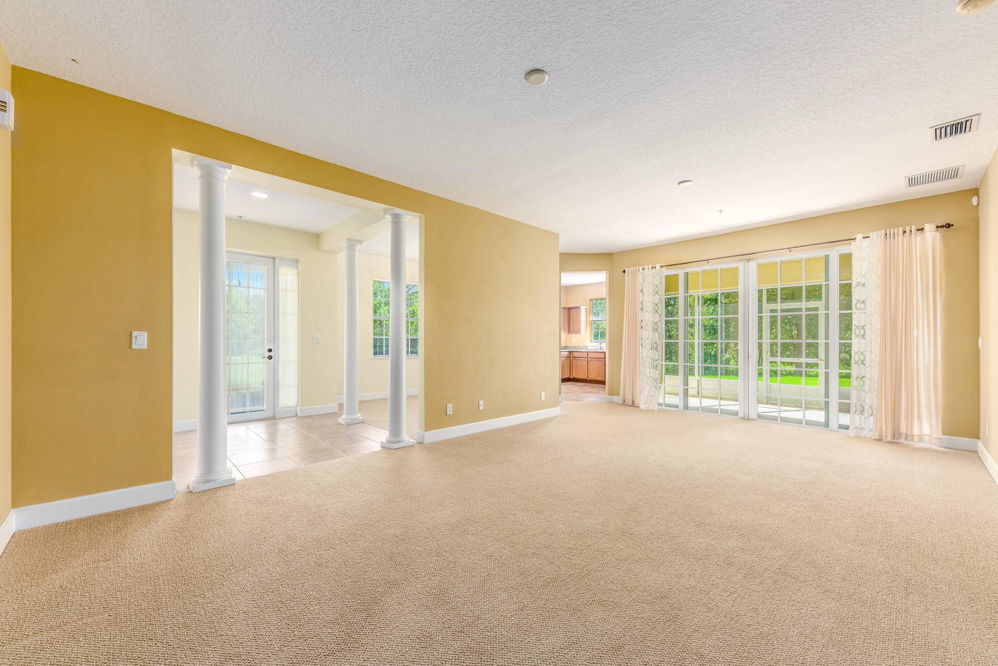 Vero Beach, FL 32962,2340 Water Oak CT 211