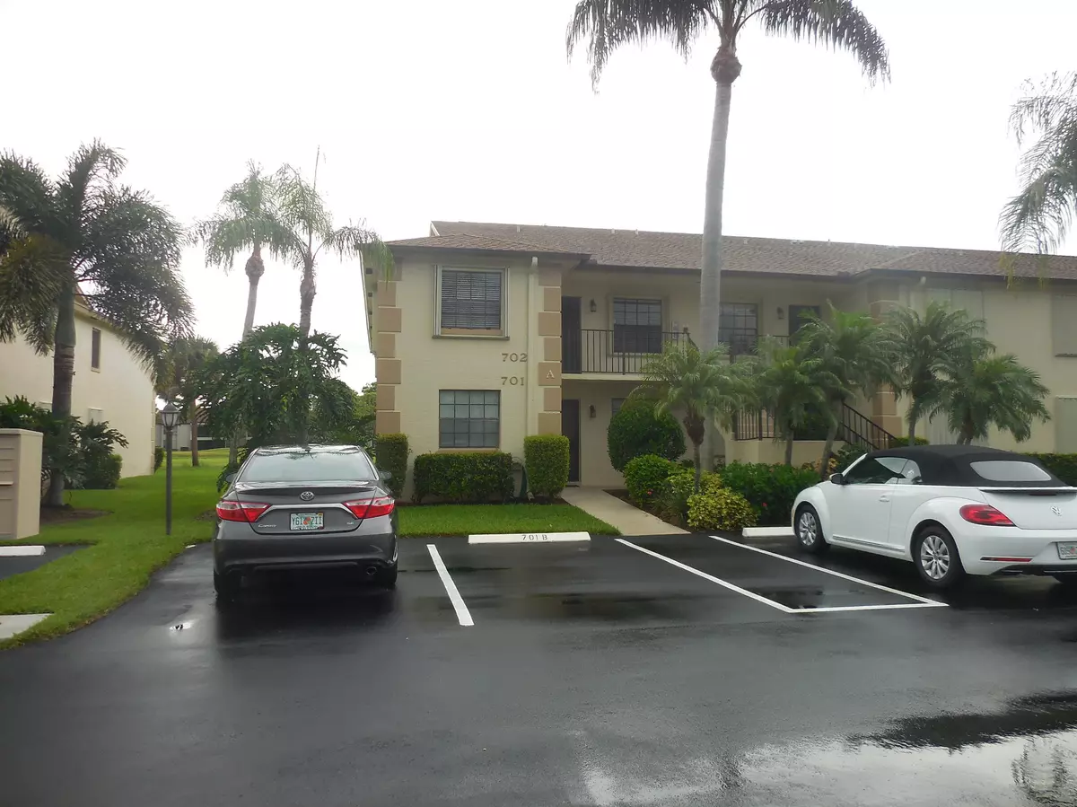 Jupiter, FL 33458,701-A Pinecrest CIR A