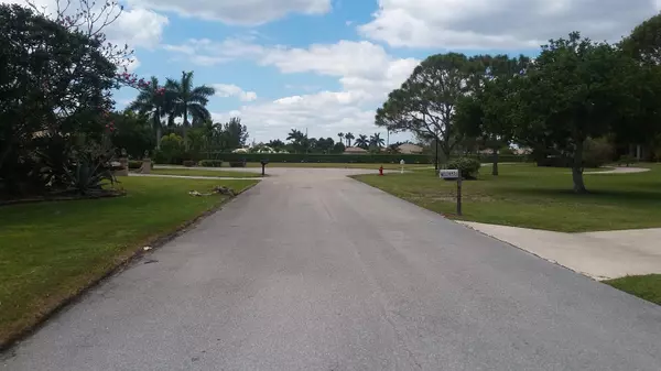 Lake Worth, FL 33467,9037 S Kendale CIR