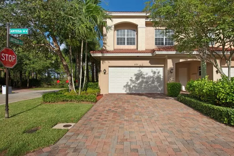 5101 W W Artesa WAY, Palm Beach Gardens, FL 33418