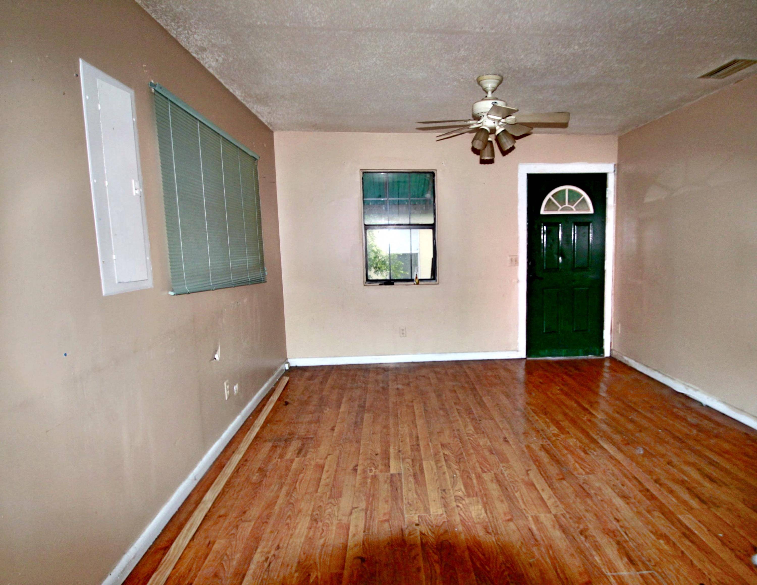 Vero Beach, FL 32967,4275 24th CT
