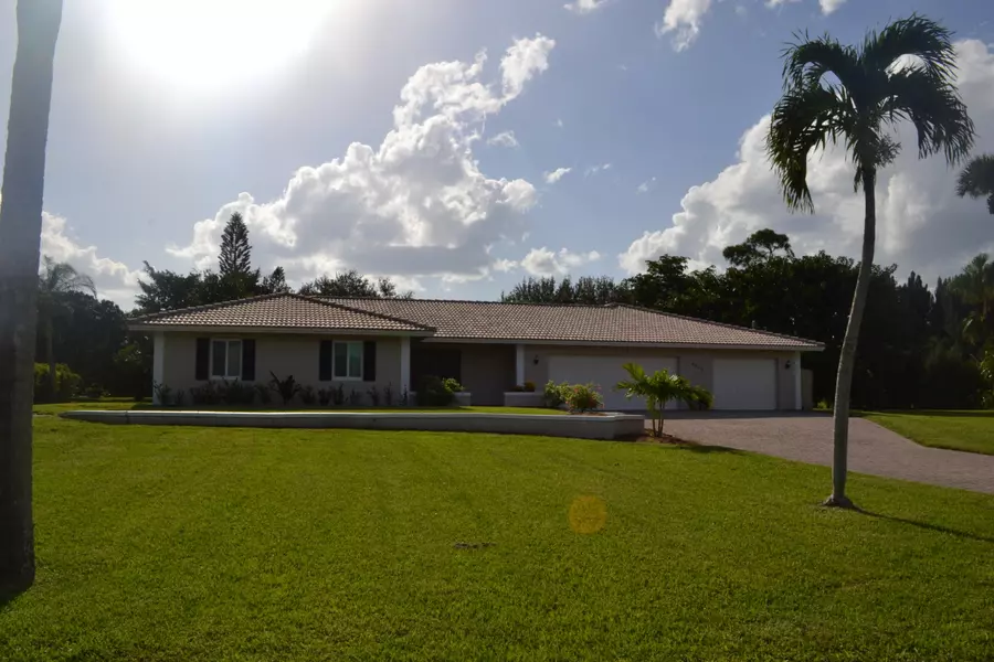 8335 N Mizzen DR, Boynton Beach, FL 33472