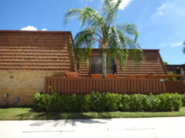 1621 16th LN C, Greenacres, FL 33463