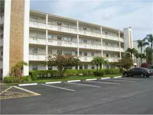 Boca Raton, FL 33434,1035 Newcastle B 1035