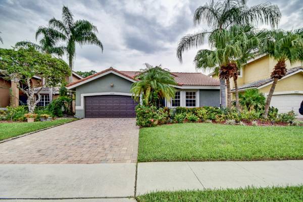 10306 Buena Ventura DR, Boca Raton, FL 33498