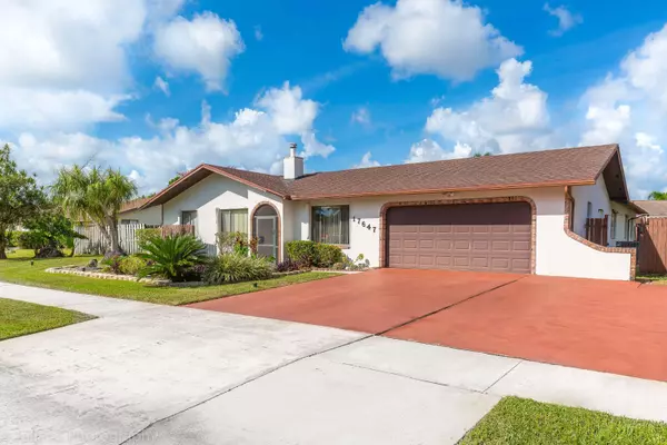 Boca Raton, FL 33487,17647 Hollybrook WAY