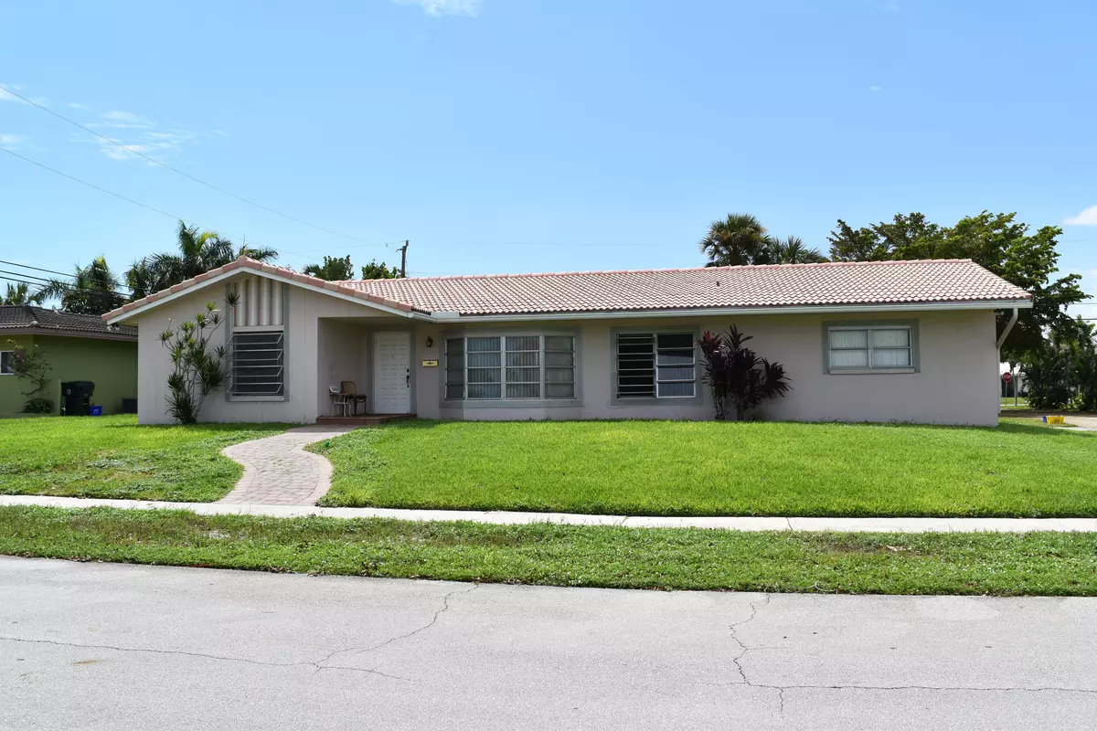 Boca Raton, FL 33486,1098 SW 11th ST