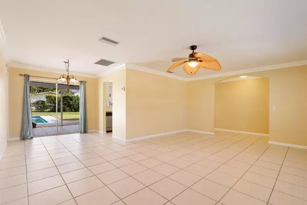 Palm Beach Gardens, FL 33410,4259 Honeysuckle AVE