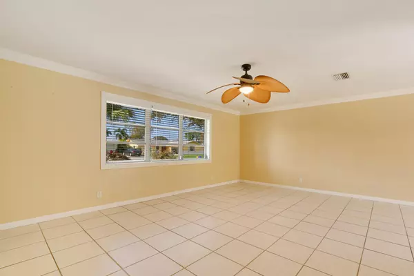 Palm Beach Gardens, FL 33410,4259 Honeysuckle AVE