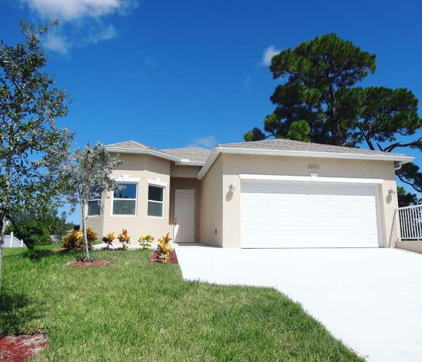 6650 Westview DR, Lake Worth, FL 33462