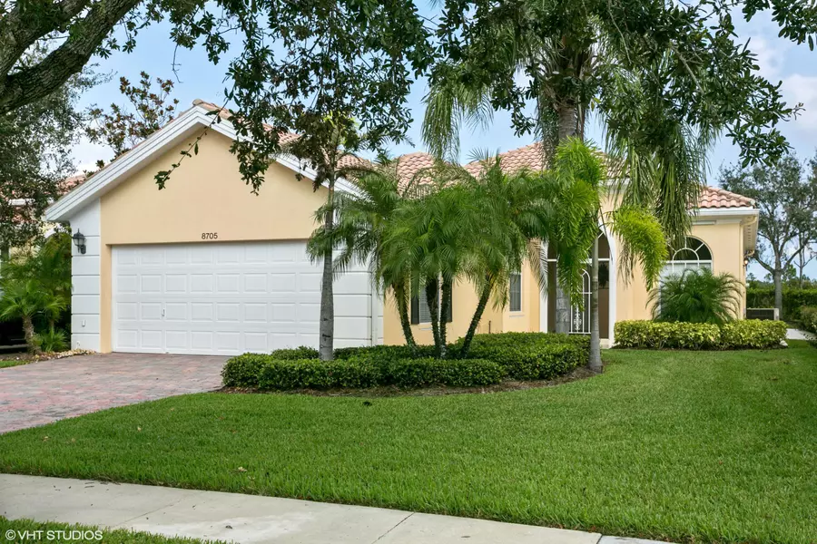 8705 Oldham WAY, Palm Beach Gardens, FL 33412