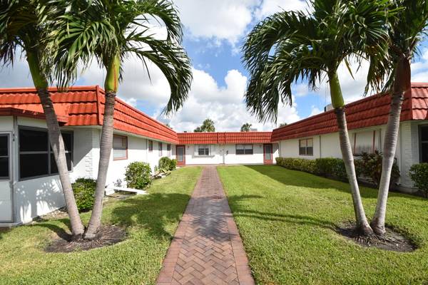 16 Waterford A 16, Delray Beach, FL 33446