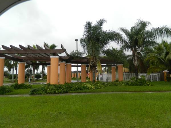 1536 SE 25th ST 103, Homestead, FL 33035