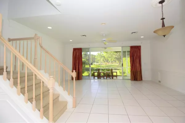 Boca Raton, FL 33486,21530 St Andrews Grand CIR 27