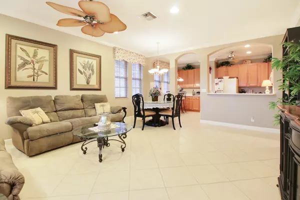 Palm Beach Gardens, FL 33410,117 Evergrene Pkwy Unit