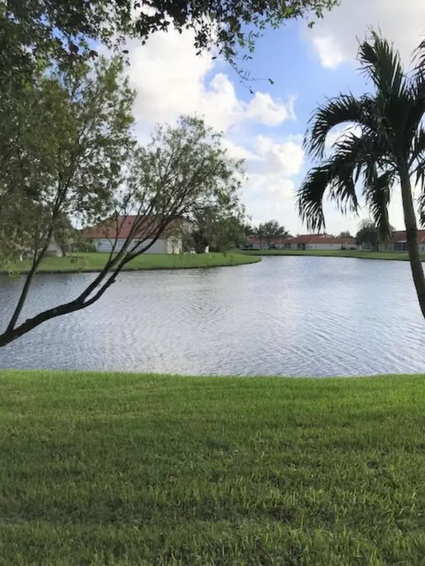 Delray Beach, FL 33446,15209 S Tranquility Lake DR 103