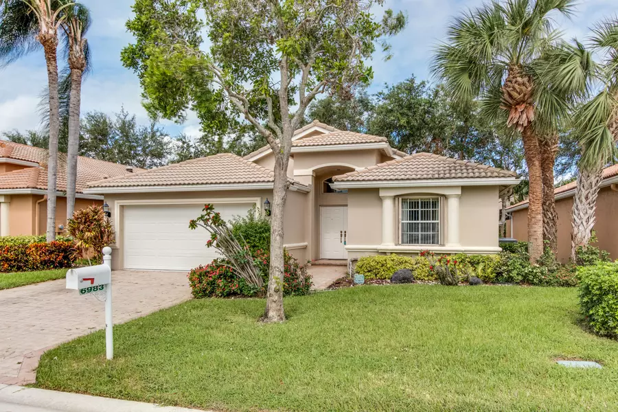 6983 Viale Elizabeth, Delray Beach, FL 33446